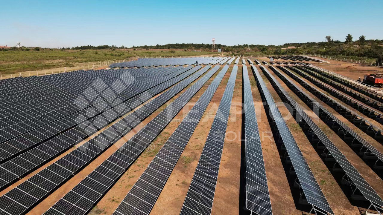 Leapton supply for a large 10MW ground solar project in Argentina